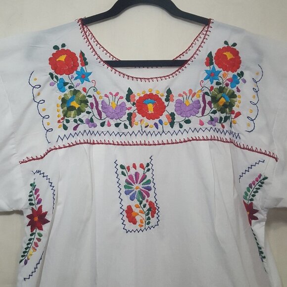Handmade embroidered mexican-style midi dress M/L - Picture 3 of 12